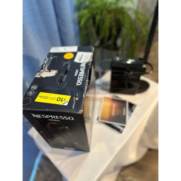 Nespresso Inissia Espresso Machine By DeLonghi Black - Picture 6 of 8